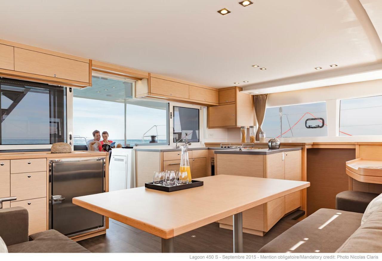 Luxury Catamaran Lagoon 42, AC&GN Split Luaran gambar
